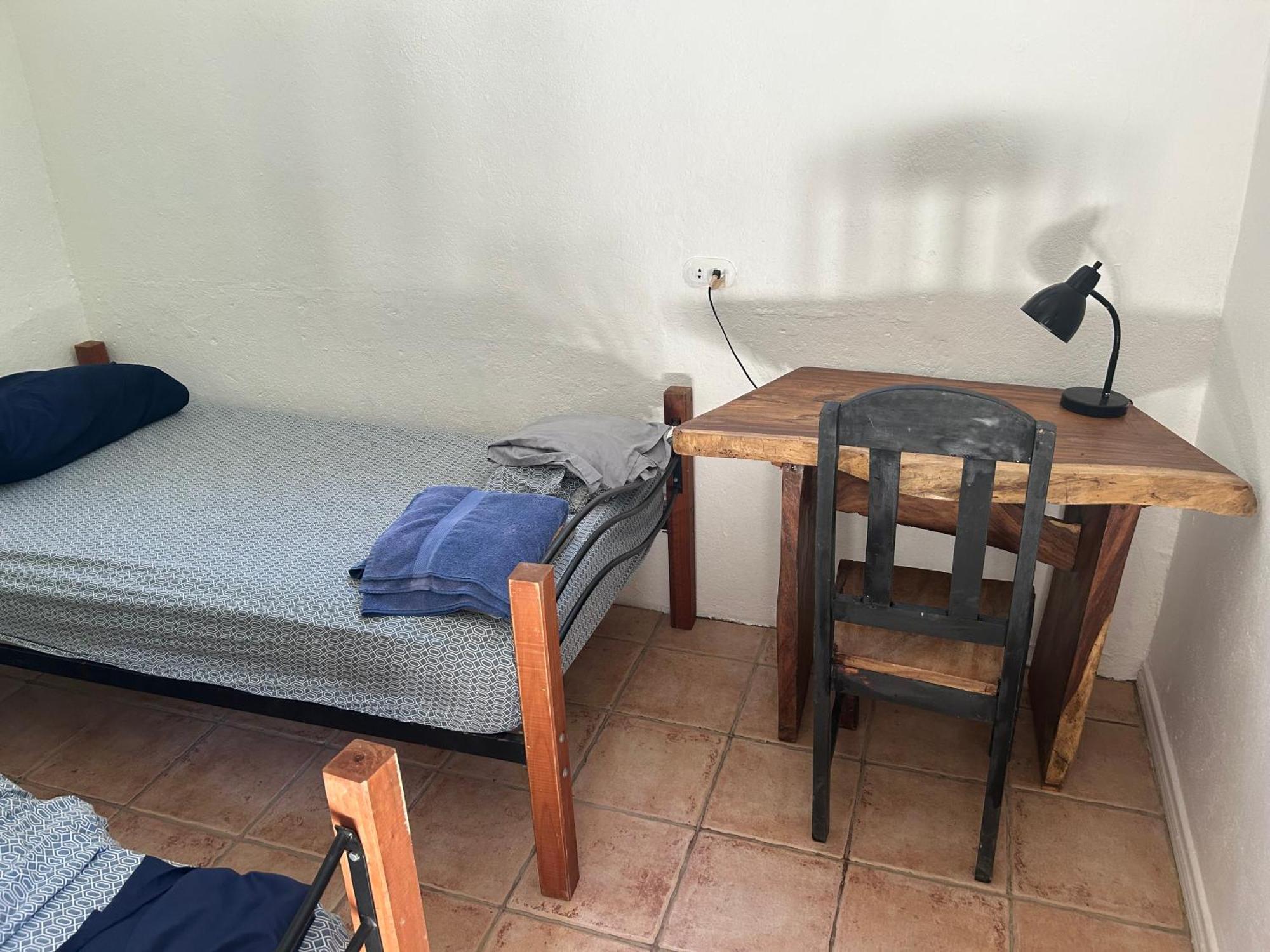 Pura Vida Hostel Тамариндо Екстериор снимка